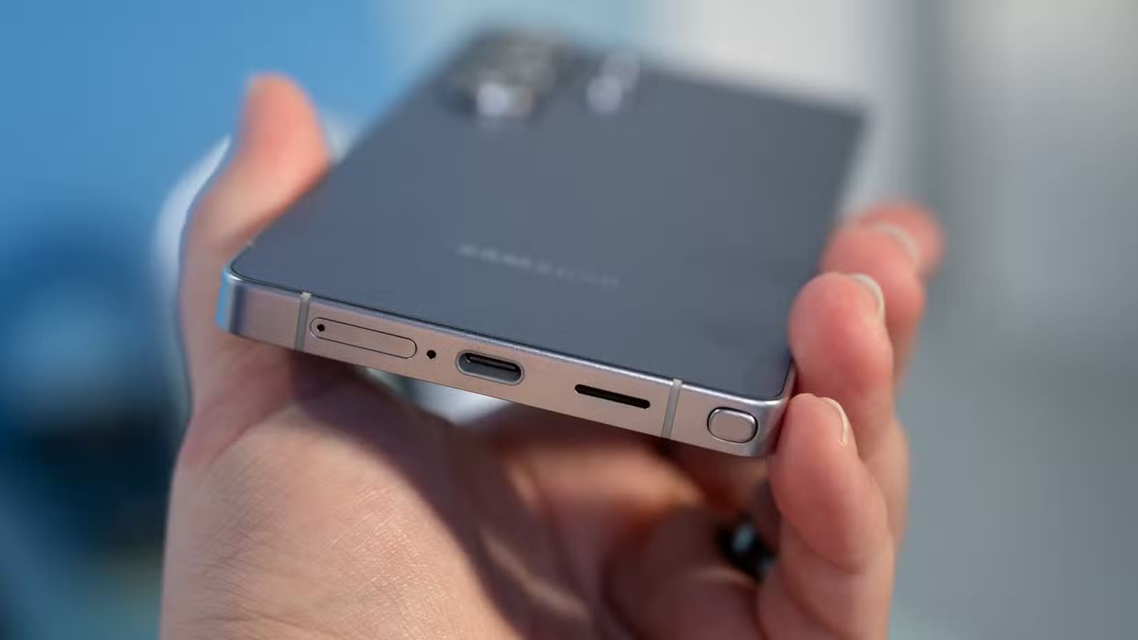 samsung-galaxy-s25-ultra-6-1 Galaxy S25 Ultra أم Galaxy S24 Ultra: مقارنة شاملة لأبرز الاختلافات والميزات