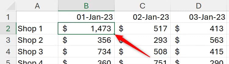 cell-b2-is-selected-in-an-excel-spreadsheet-filled-with-data نصائح Excel السريعة لزيادة إنتاجيتك وتوفير الوقت في العمل