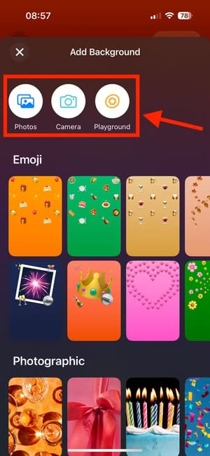 photos-camera-and-playground-options-for-adding-a-background-in-invites-app-on-iphone إدارة الأحداث بسهولة باستخدام أدوات دعوات Apple الفعّالة