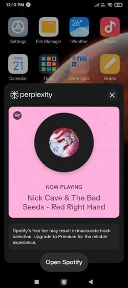 preplexity-playing-song-on-spotify كيفية الاستفادة من مساعد Perplexity AI على أجهزة Android لتحسين إنتاجيتك