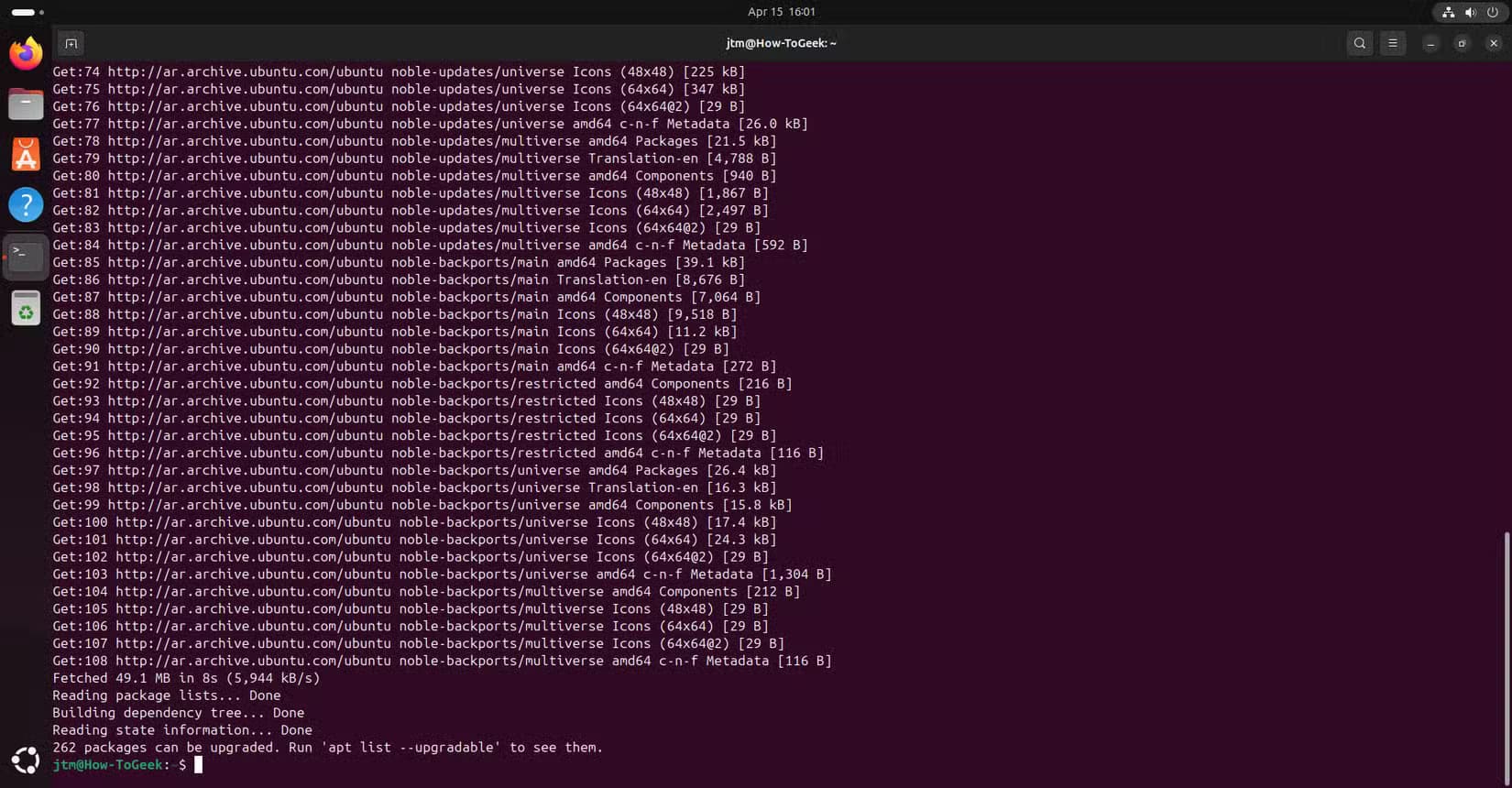 terminal-showing-output-from-apt-update-command أوامر مؤكدة لتثبيت وإزالة البرامج في Linux عبر Terminal بخطوات مجربة
